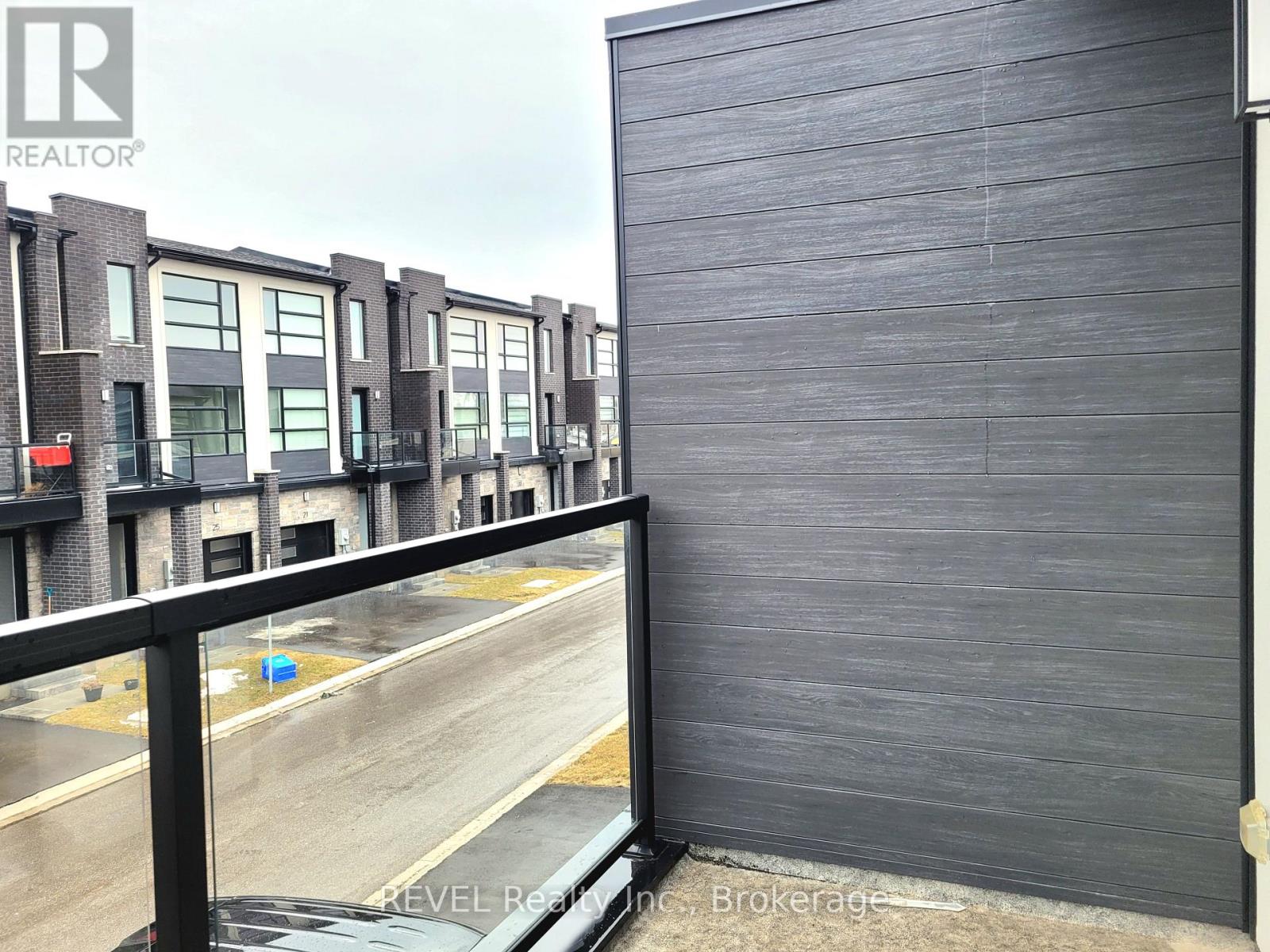 Upper Level Only - 38 Keystone Trail, Welland, Ontario  L3B 0N8 - Photo 19 - X12864414