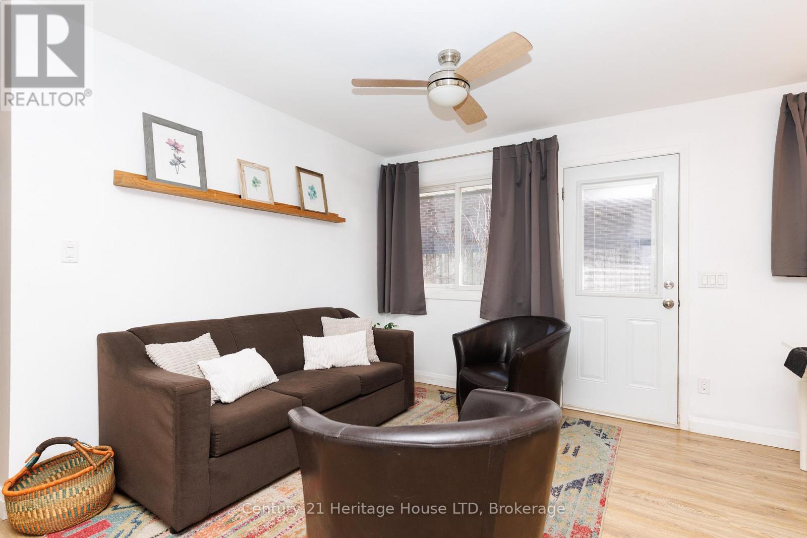 6937 Dolphin Street, Niagara Falls, Ontario  L2E 6Y8 - Photo 10 - X12864422