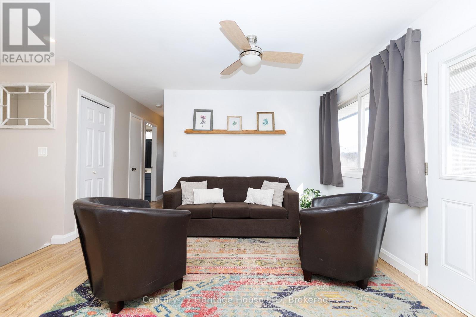 6937 Dolphin Street, Niagara Falls, Ontario  L2E 6Y8 - Photo 11 - X12864422