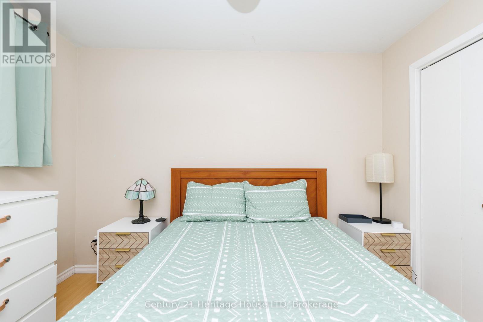 6937 Dolphin Street, Niagara Falls, Ontario  L2E 6Y8 - Photo 28 - X12864422