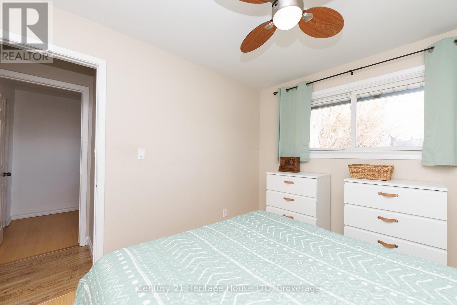 6937 Dolphin Street, Niagara Falls, Ontario  L2E 6Y8 - Photo 29 - X12864422