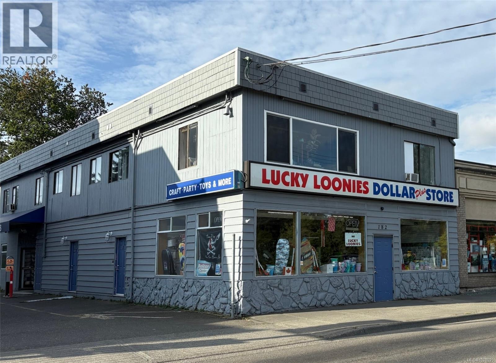 182 Island Hwy E, Parksville, British Columbia  V9P 2G3 - Photo 1 - 1028025