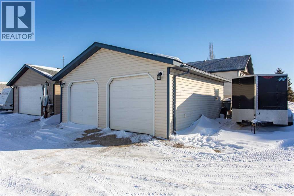 150 Robinson Avenue, Penhold, Alberta  T0M 1R0 - Photo 35 - A2287725