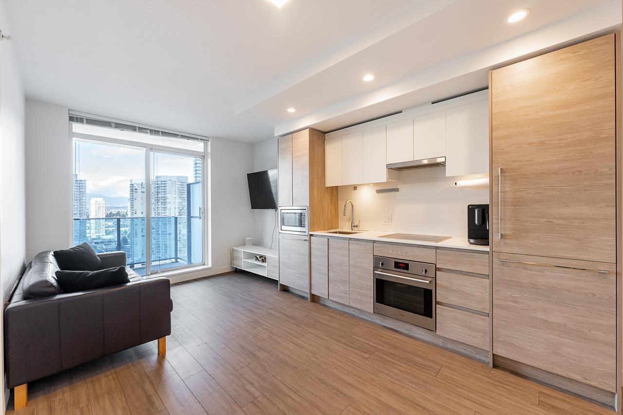 2507 13615 Fraser Highway, Surrey, British Columbia  V3T 0P7 - Photo 9 - R3097952