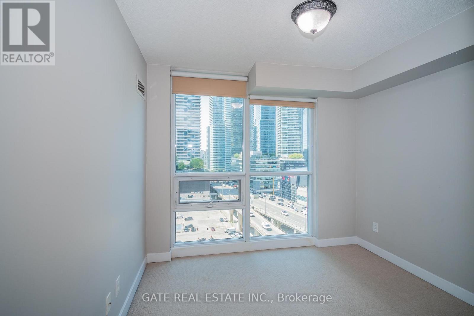 1410 - 18 Harbour Street, Toronto, Ontario  M5J 2Z6 - Photo 25 - C12864382