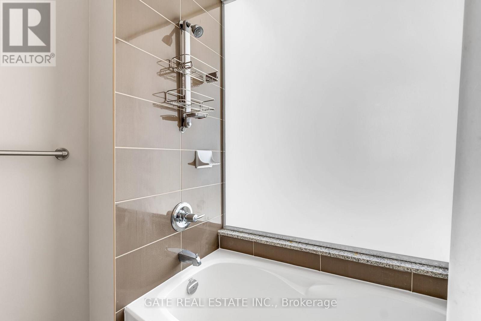 1809 - 18 Harbour Street, Toronto, Ontario  M5J 2Z6 - Photo 28 - C12864398