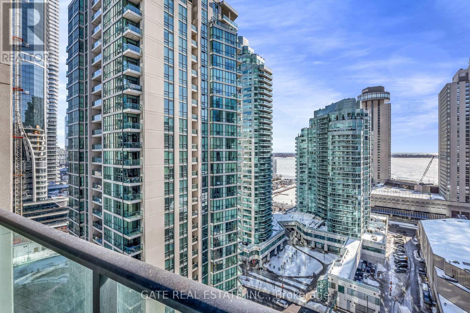 1809 - 18 Harbour Street, Toronto, Ontario  M5J 2Z6 - Photo 34 - C12864398