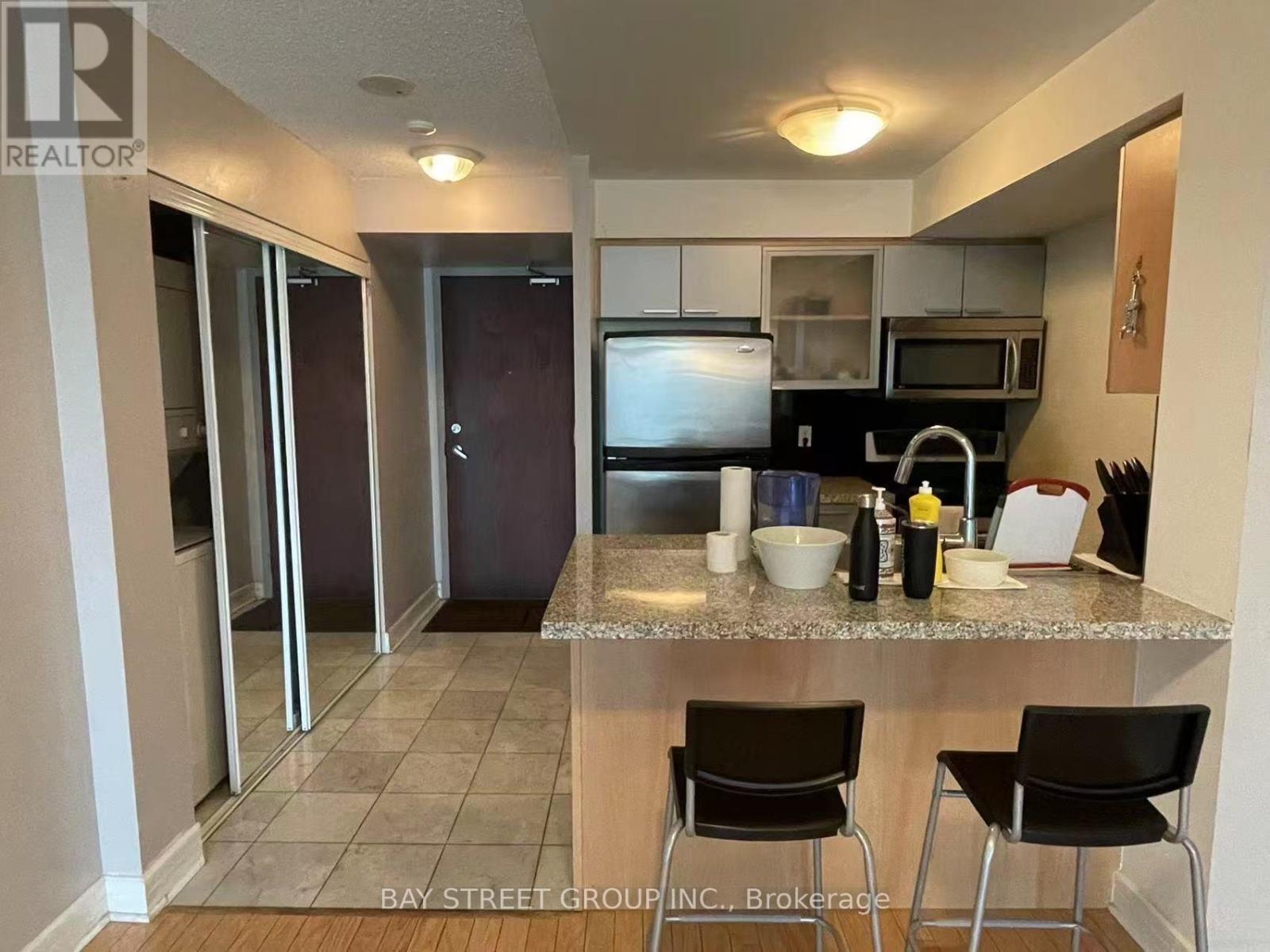 1502 - 18 Harrison Garden Boulevard, Toronto, Ontario  M2N 7J7 - Photo 2 - C12864400