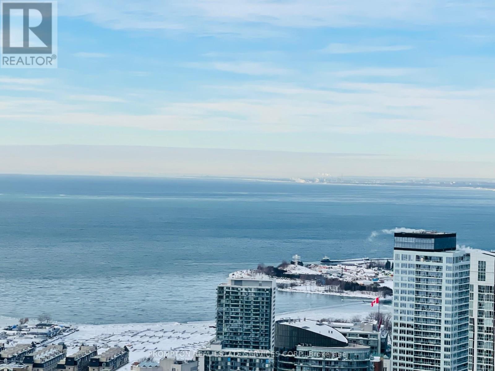 5712 - 3 Concord Cityplace Way, Toronto, Ontario  M5V 0X4 - Photo 17 - C12864402