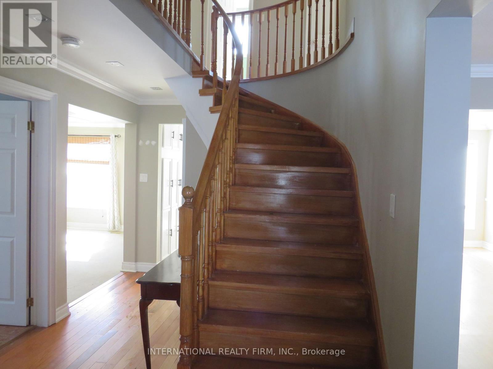 824 Crowells Street, Oshawa, Ontario  L1K 1X3 - Photo 11 - E12864416