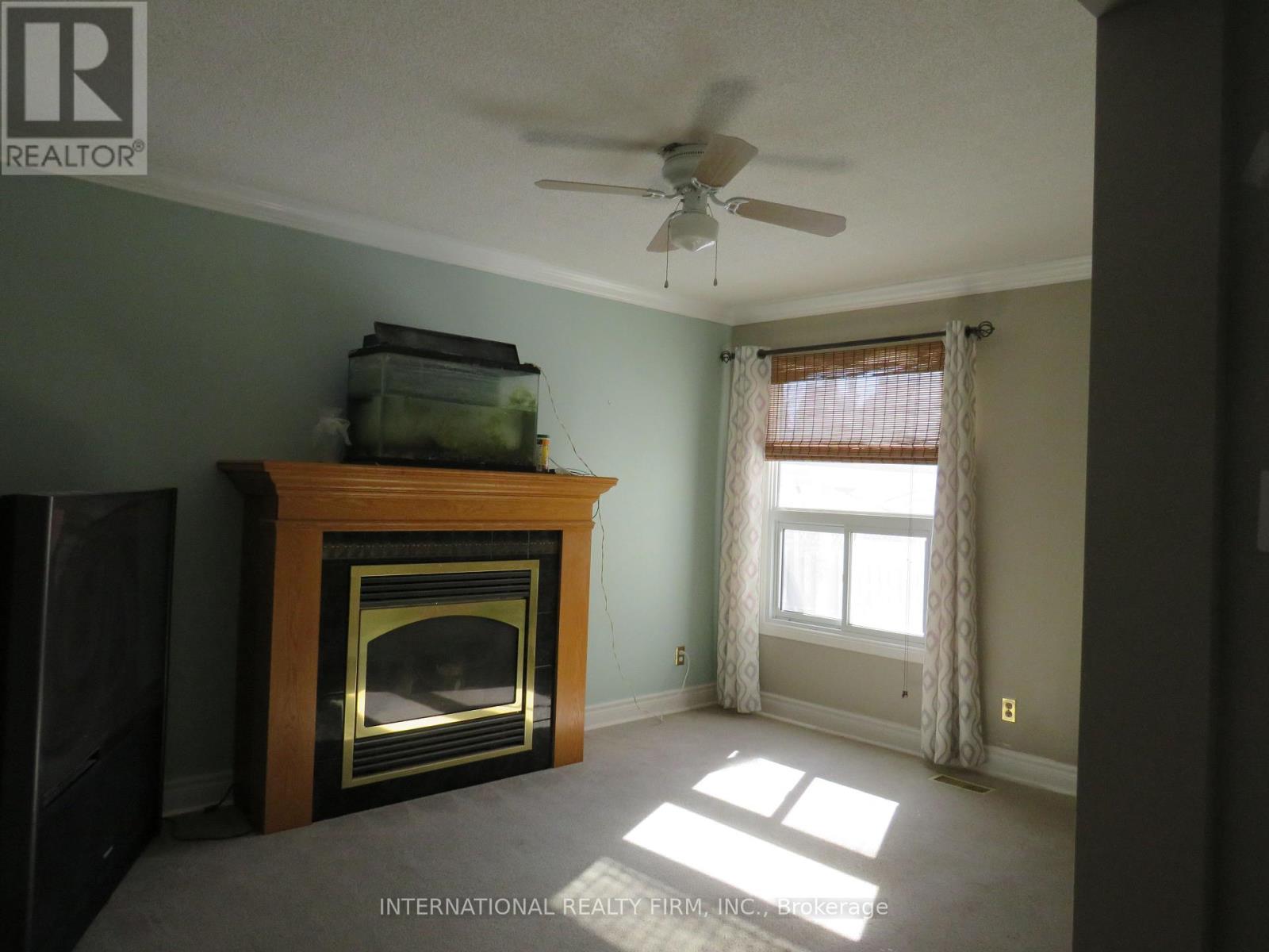 824 Crowells Street, Oshawa, Ontario  L1K 1X3 - Photo 2 - E12864416