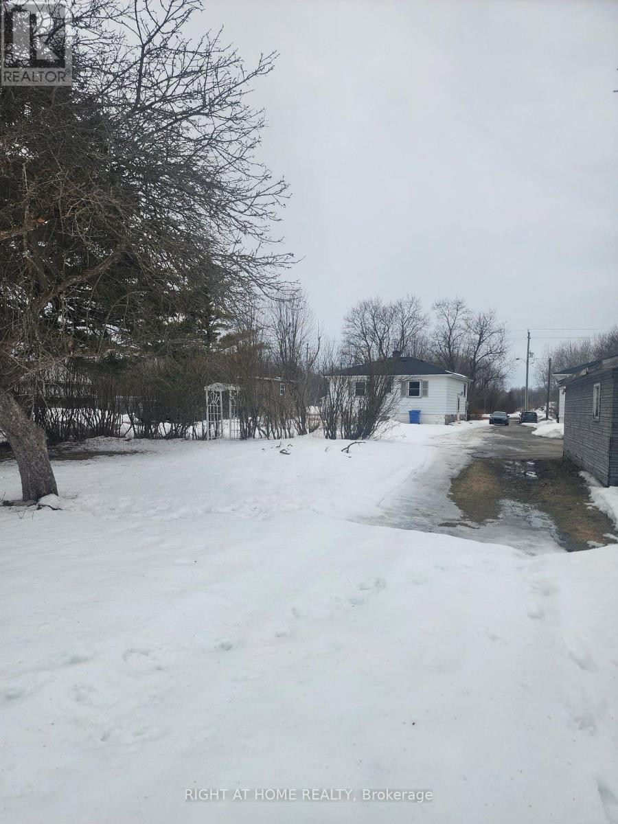 20145 Bathurst Street, East Gwillimbury, Ontario  L9N 1N3 - Photo 8 - N12864412