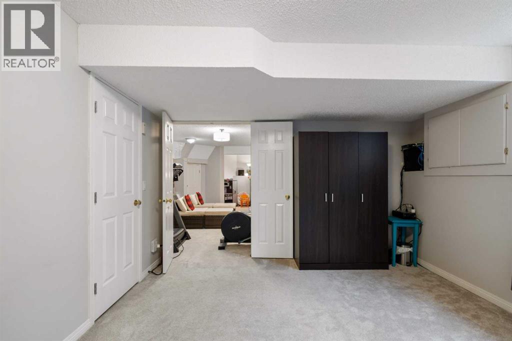 358 Hawkstone Drive Nw, Calgary, Alberta  T3G 3T7 - Photo 30 - A2278479