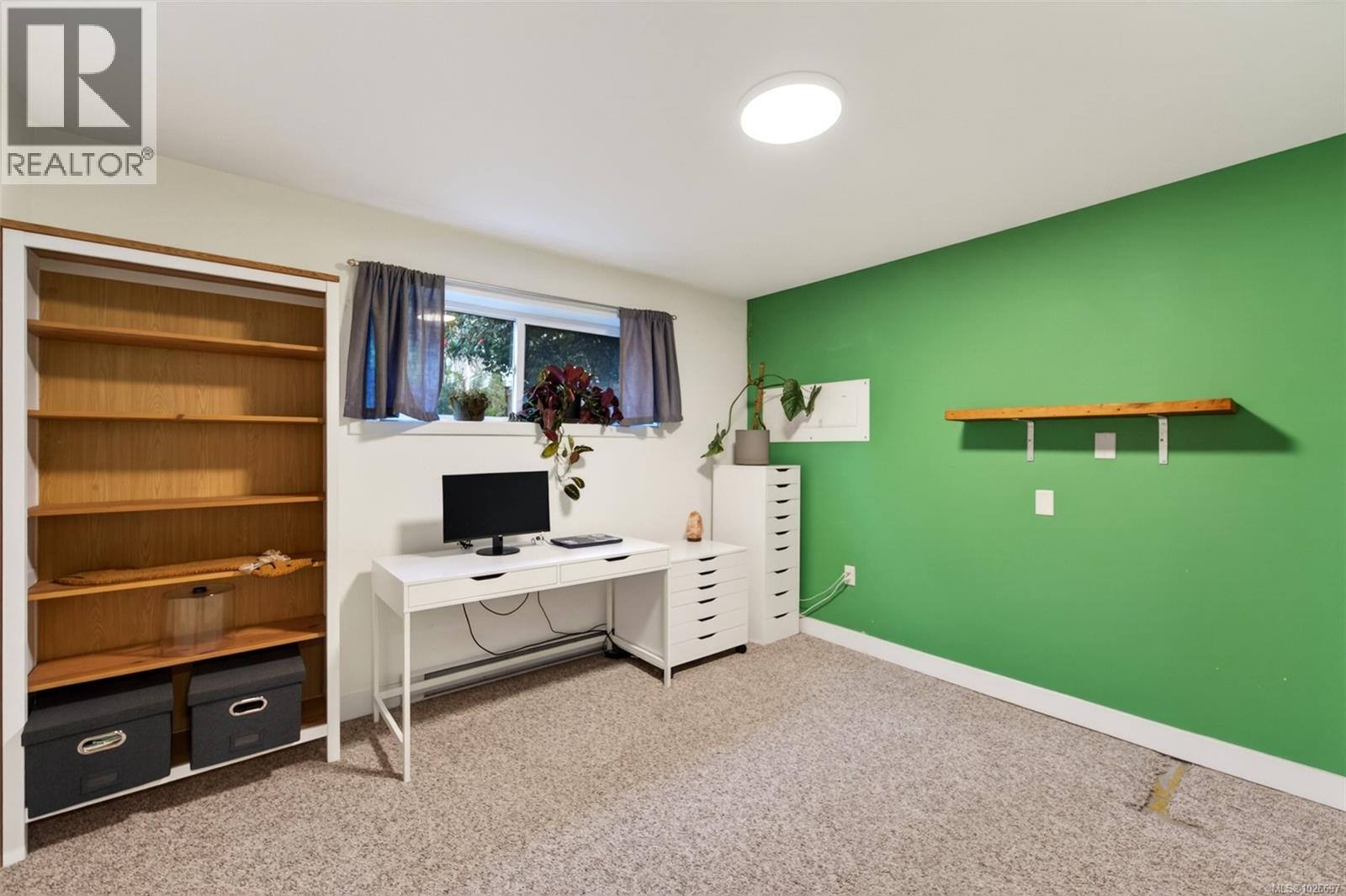 3905 Grange Rd, Saanich, British Columbia  V8Z 4T6 - Photo 36 - 1026697