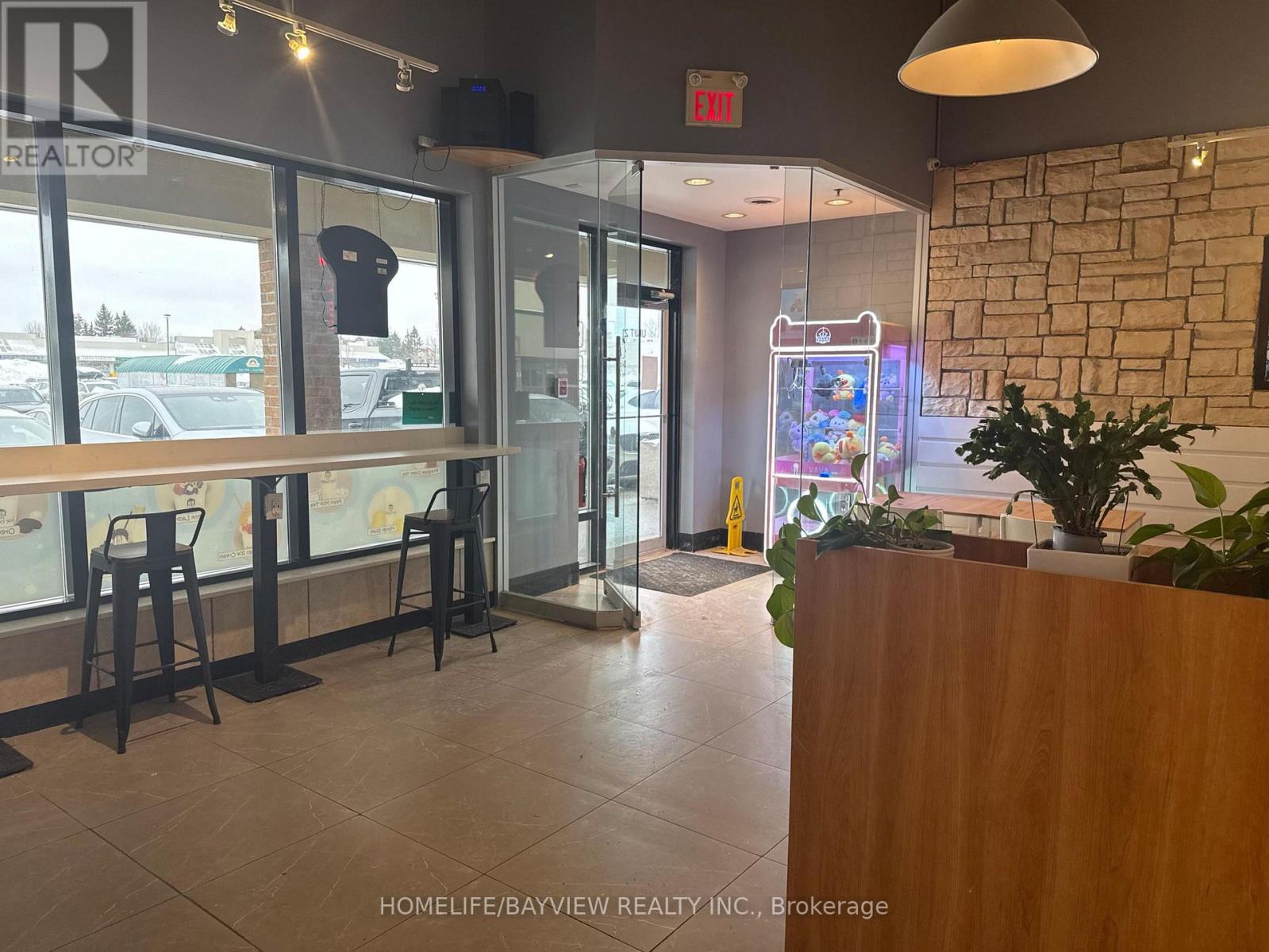 21 - 16655 Yonge Street, Newmarket, Ontario  L3X 1V6 - Photo 8 - N12832658