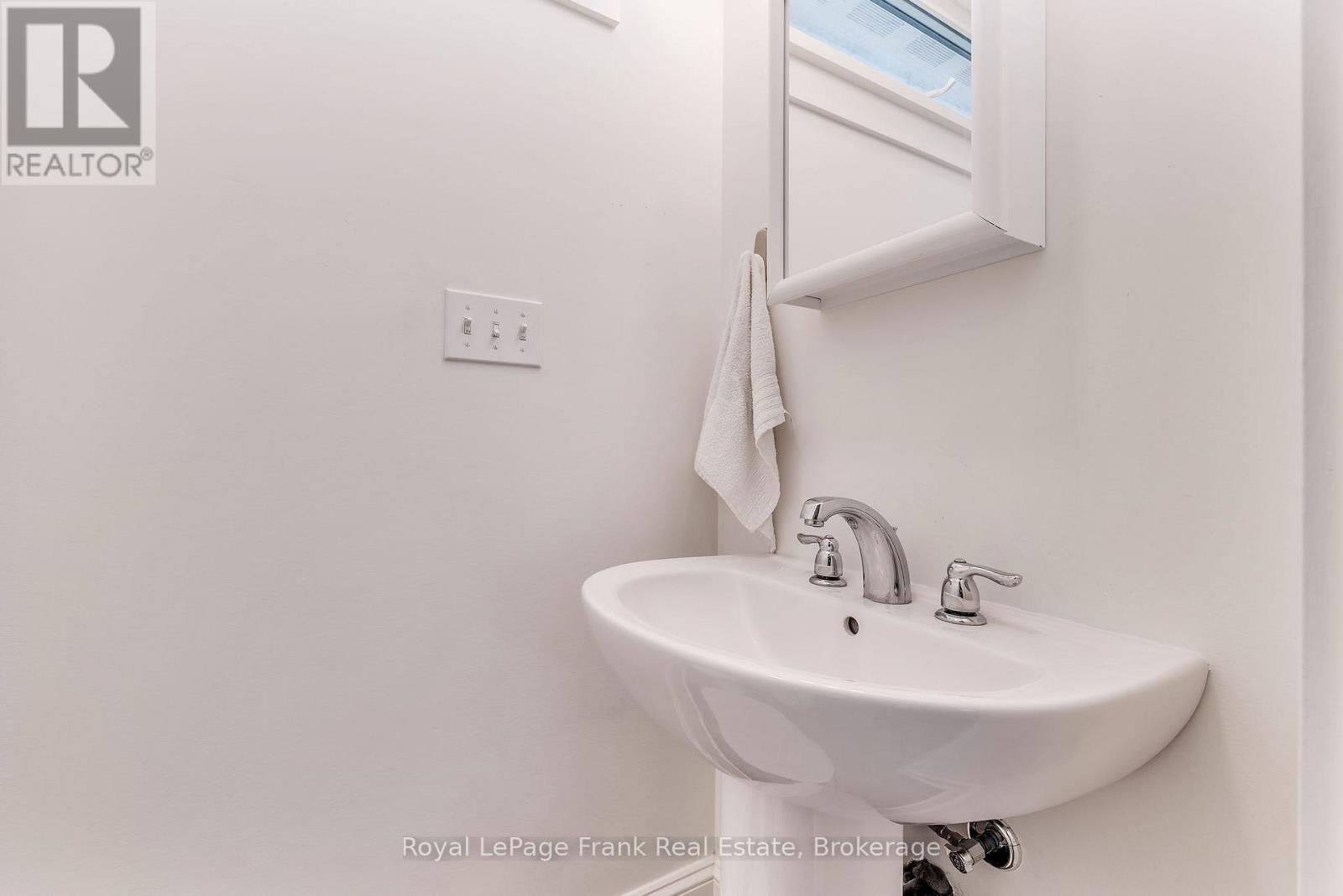 178 - 11 Farm View Lane, Prince Edward County, Ontario  K0K 1P0 - Photo 20 - X12498950