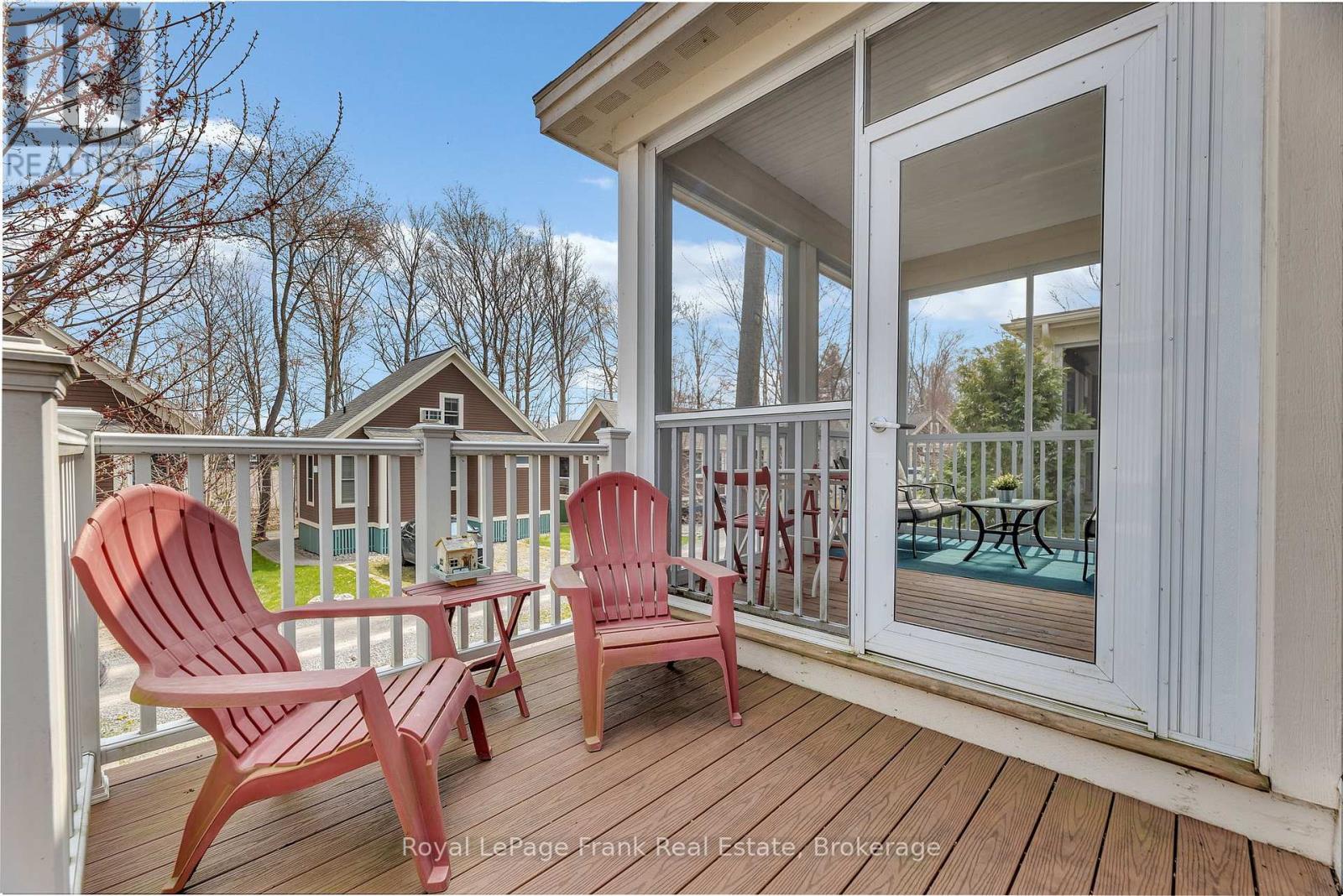 178 - 11 Farm View Lane, Prince Edward County, Ontario  K0K 1P0 - Photo 5 - X12498950