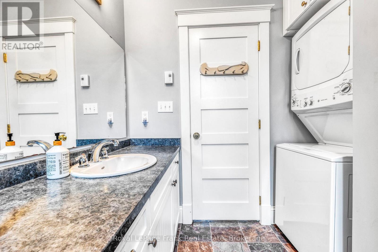 182 - 3 Farm View Lane, Prince Edward County, Ontario  K0K 1P0 - Photo 20 - X12499286