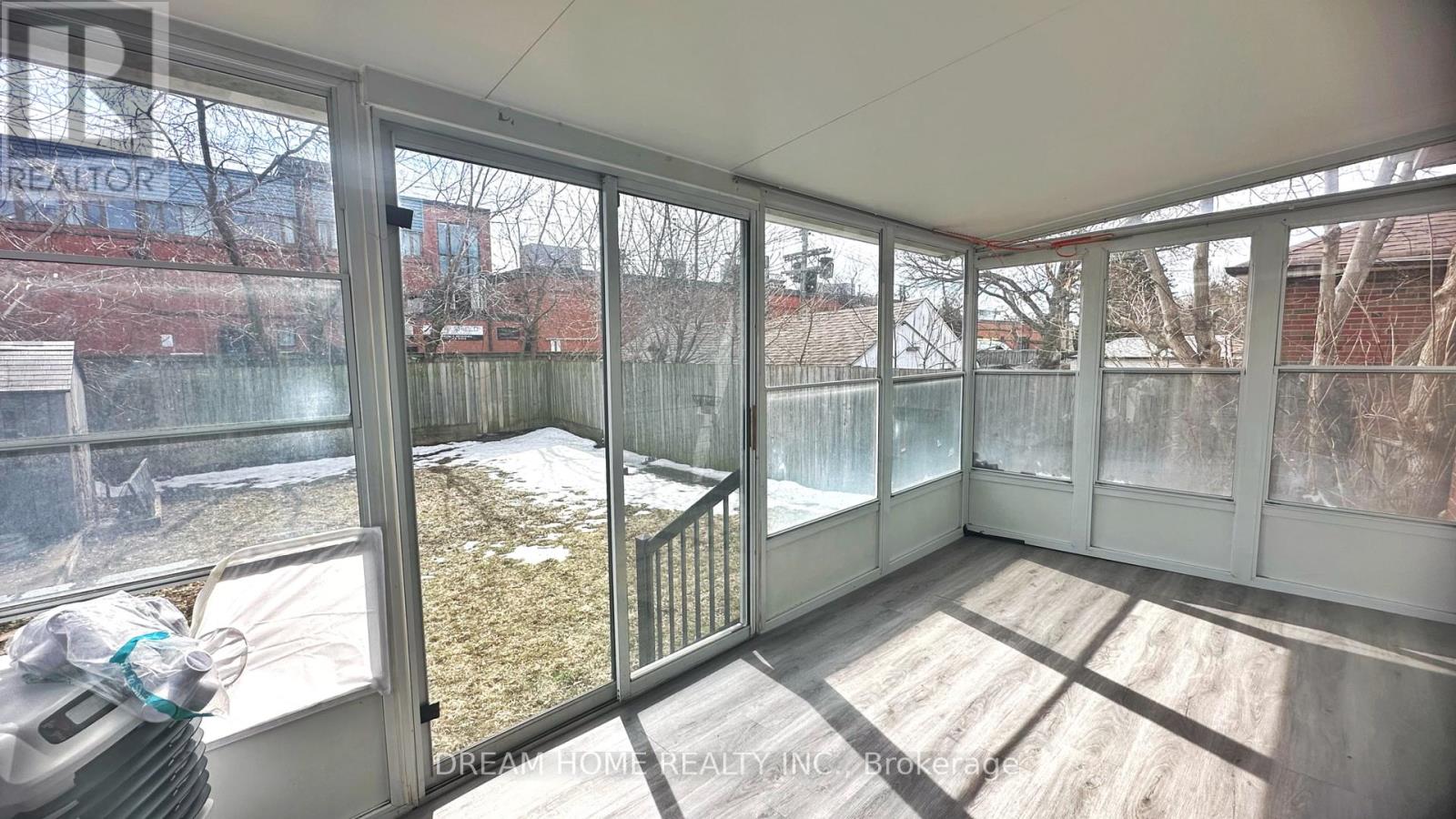 Main - 83 Cornwallis Drive, Toronto, Ontario  M1P 1H6 - Photo 9 - E12861280