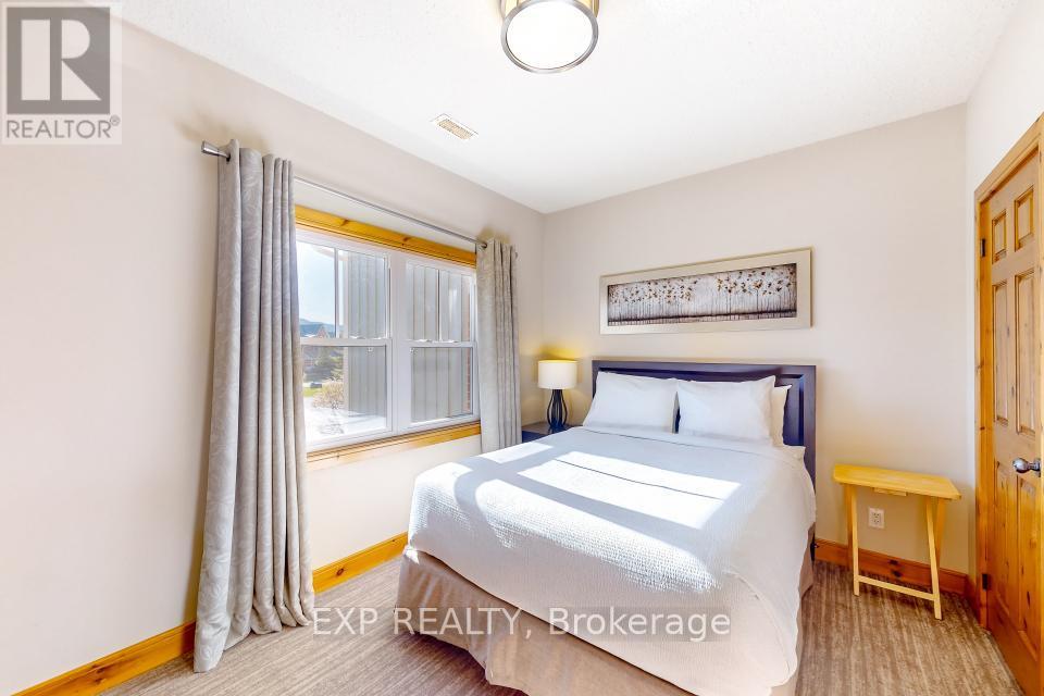 222 - 170 Snowbridge Way, Blue Mountains, Ontario  L9Y 0V1 - Photo 12 - X12425434