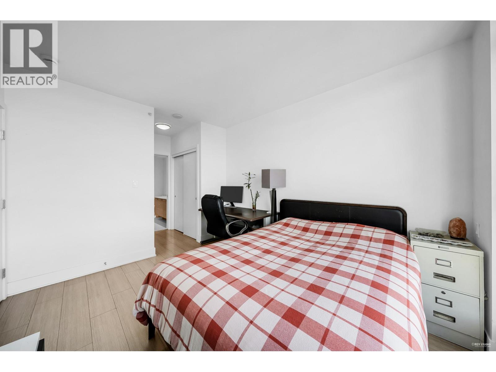 1801 1188 Pinetree Way, Coquitlam, British Columbia  V3B 0K9 - Photo 16 - R3097845