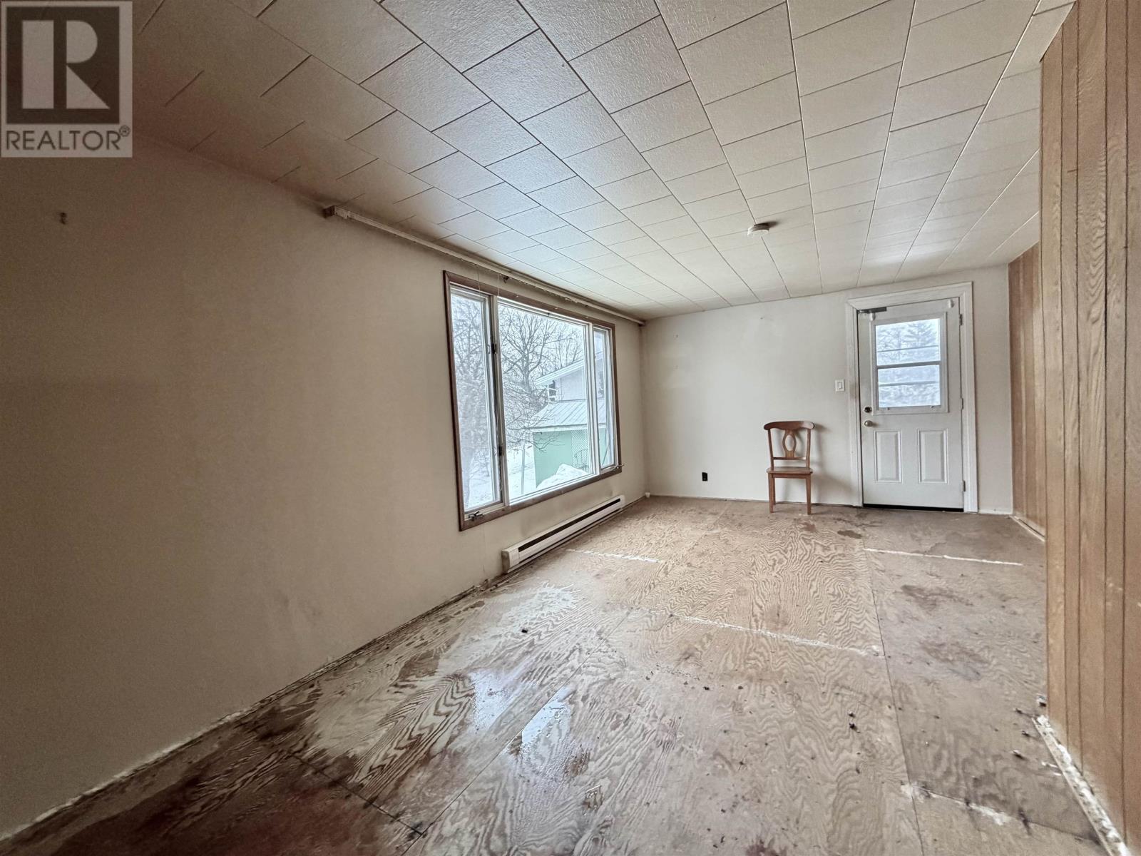 1133 River Rd W, Fort Frances, Ontario  P9A 2V3 - Photo 10 - TB2600380