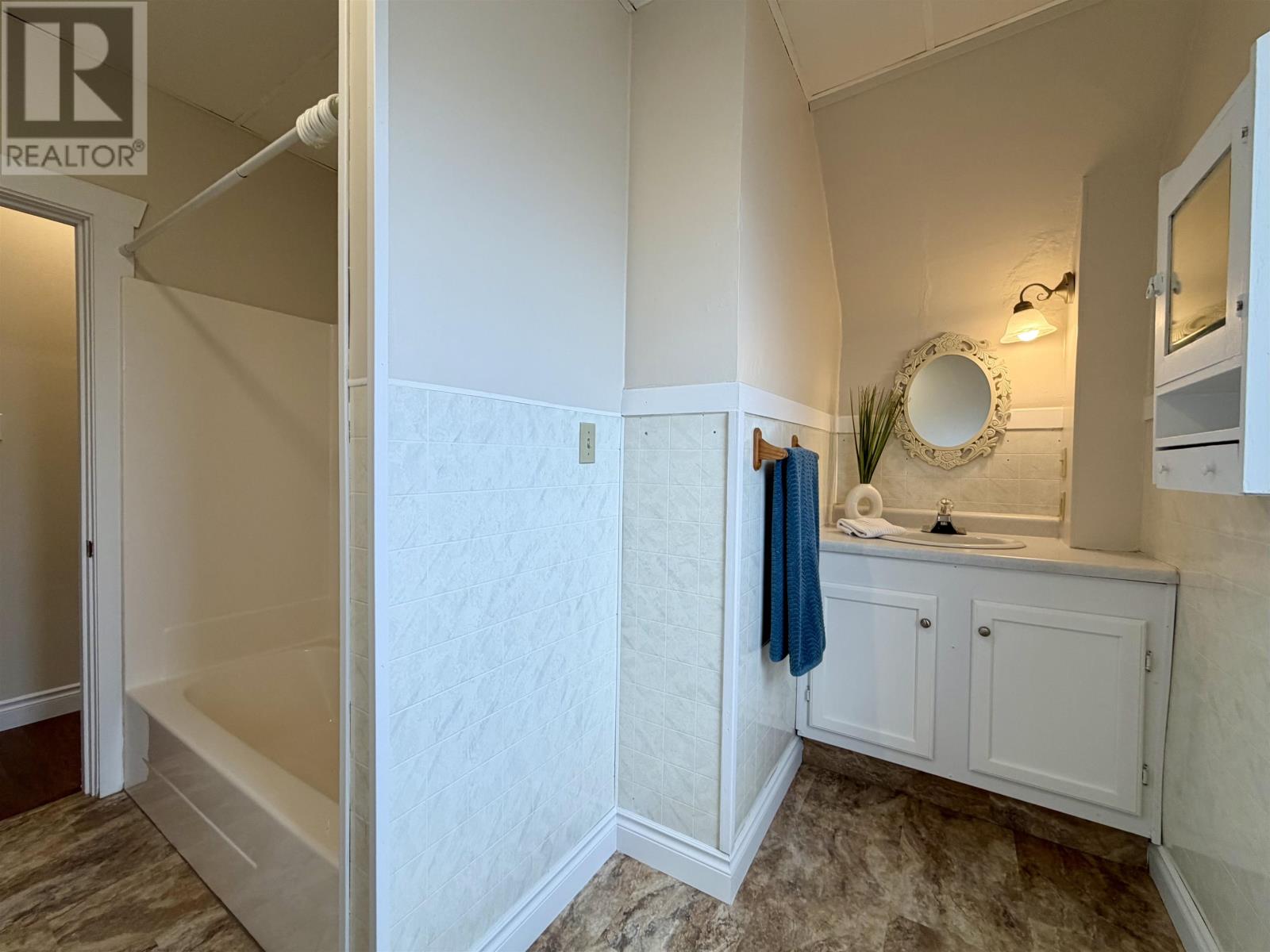 705 Victoria Ave, Fort Frances, Ontario  P9A 2C9 - Photo 16 - TB2600390