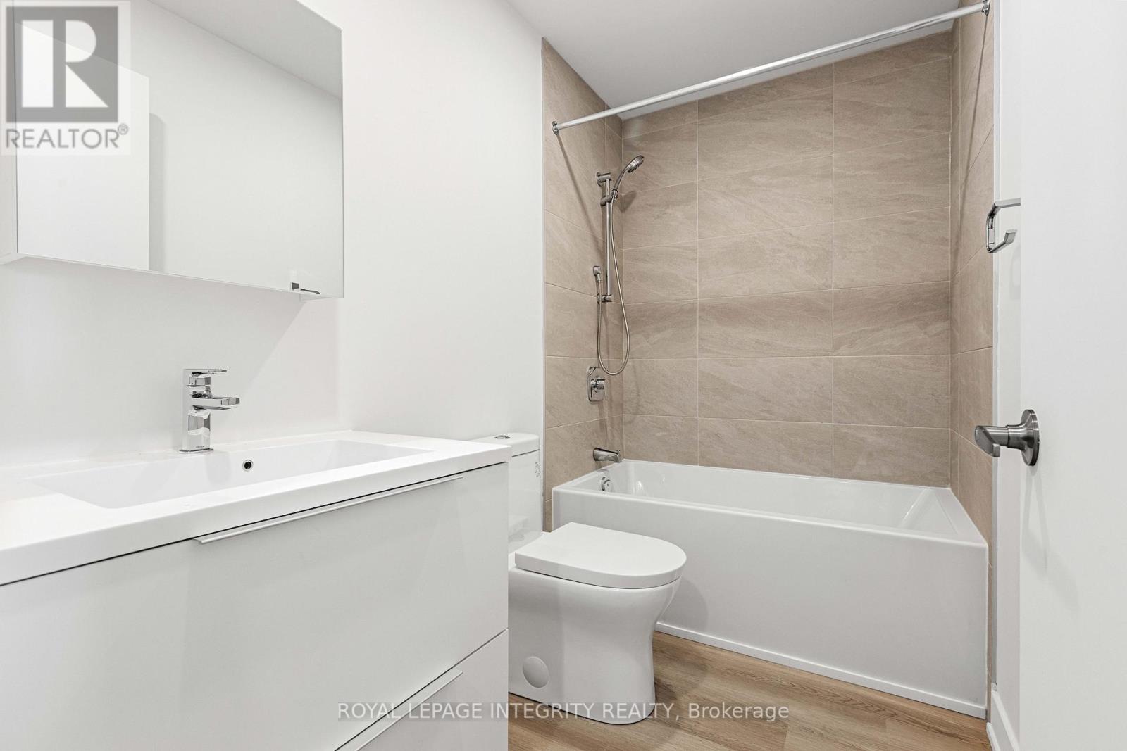 807 - 1376 Carling Avenue, Ottawa, Ontario  K1Z 7L5 - Photo 4 - X12864436