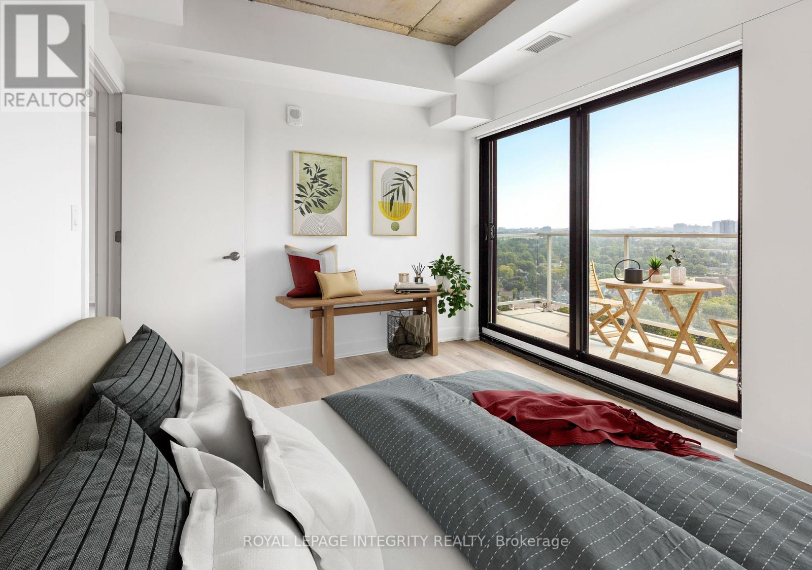 608 - 1376 Carling Avenue, Ottawa, Ontario  K1Z 7L5 - Photo 2 - X12864448