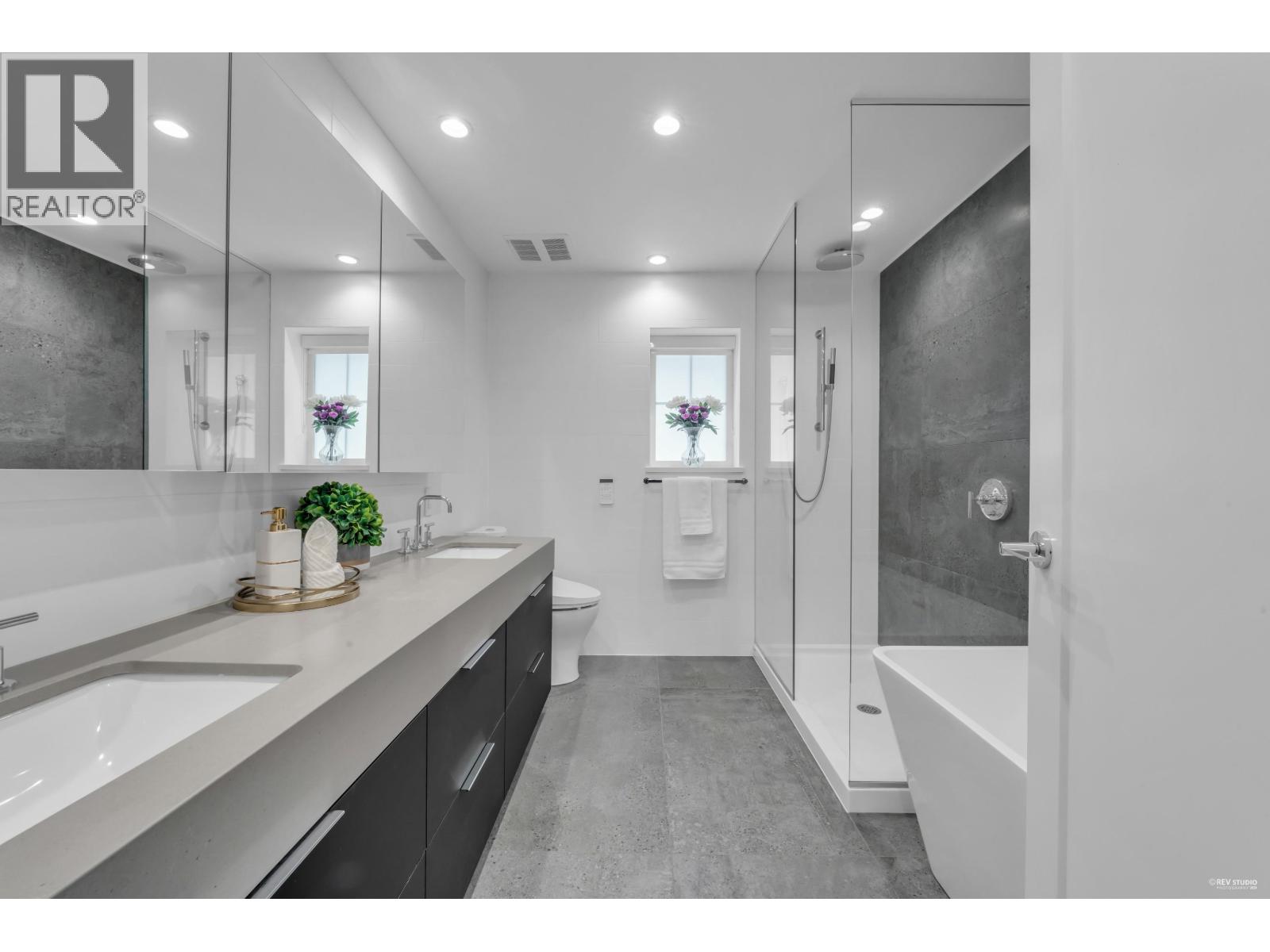 118 2070 Curling Road, North Vancouver, British Columbia  V7P 0C9 - Photo 26 - R3097943