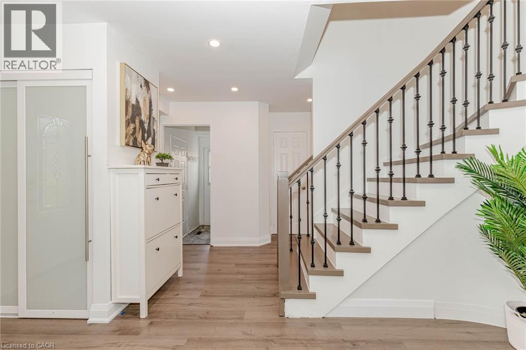 33 Meaghan Street, Waterdown, Ontario  L8B 0H5 - Photo 24 - 40810727