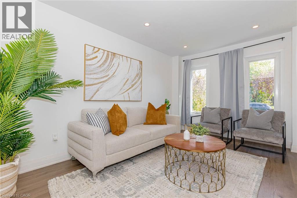 33 Meaghan Street, Waterdown, Ontario  L8B 0H5 - Photo 9 - 40810727