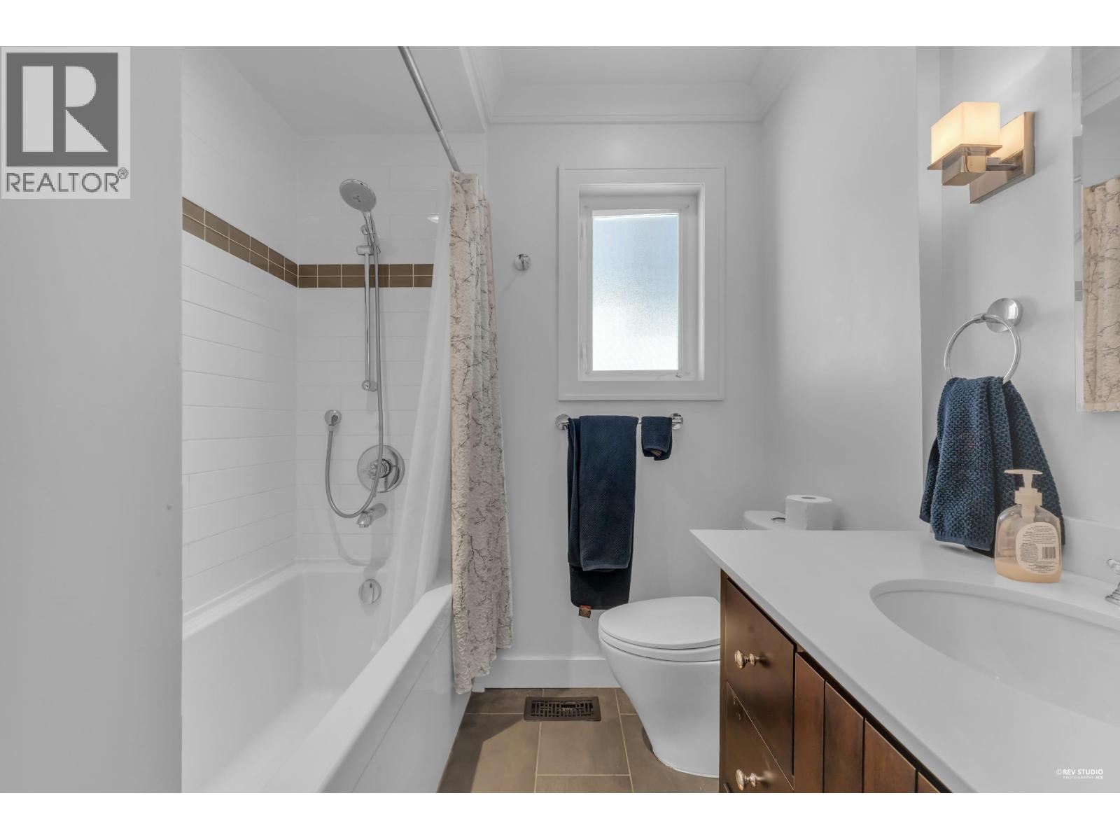 2576 Parker Street, Vancouver, British Columbia  V5K 2T3 - Photo 16 - R3097520