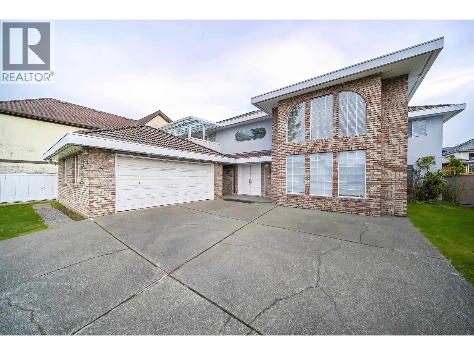 5611 Holt Avenue, Richmond, British Columbia  V7C 5C8 - Photo 3 - R3095832