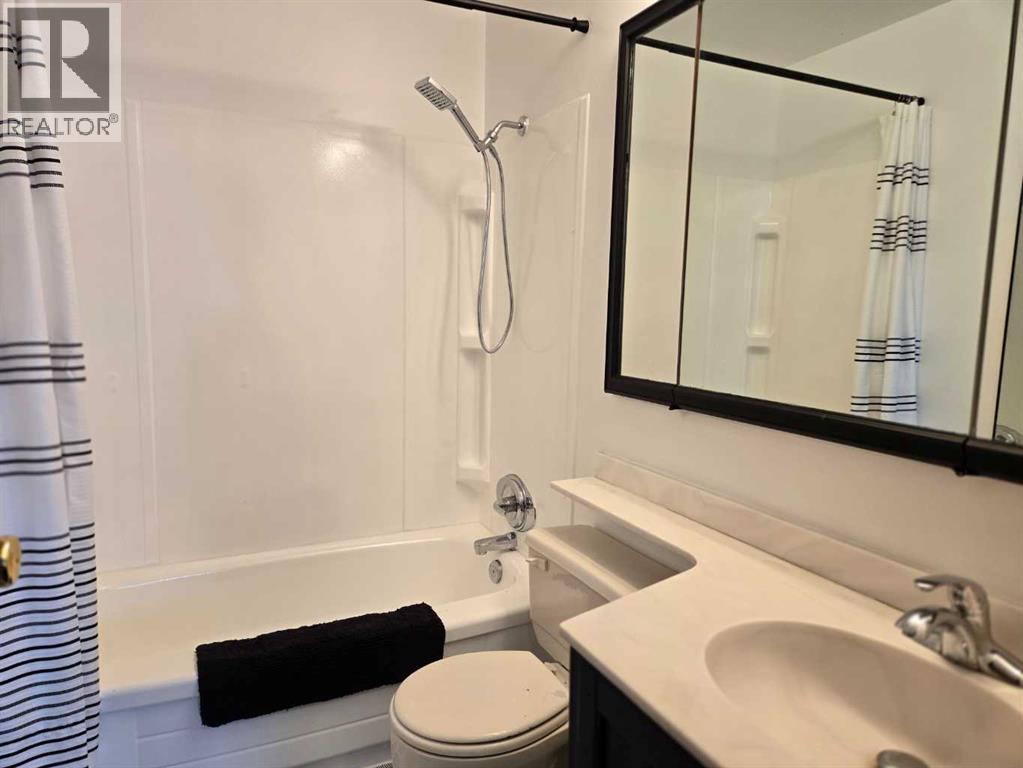 3002 225 Street, Bellevue, Alberta  T0K 0C0 - Photo 14 - A2264792