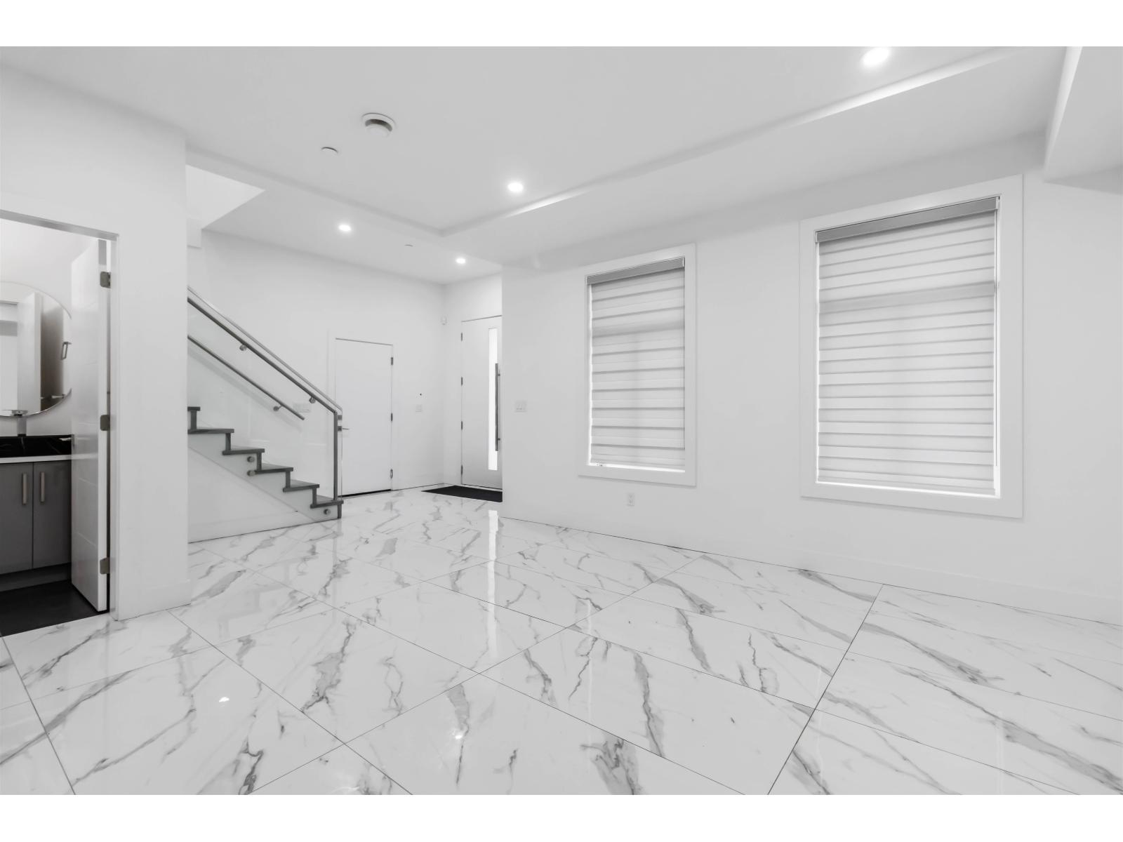 8822 Adachi Terrace, Mission, British Columbia  V4S 1A4 - Photo 3 - R3090835