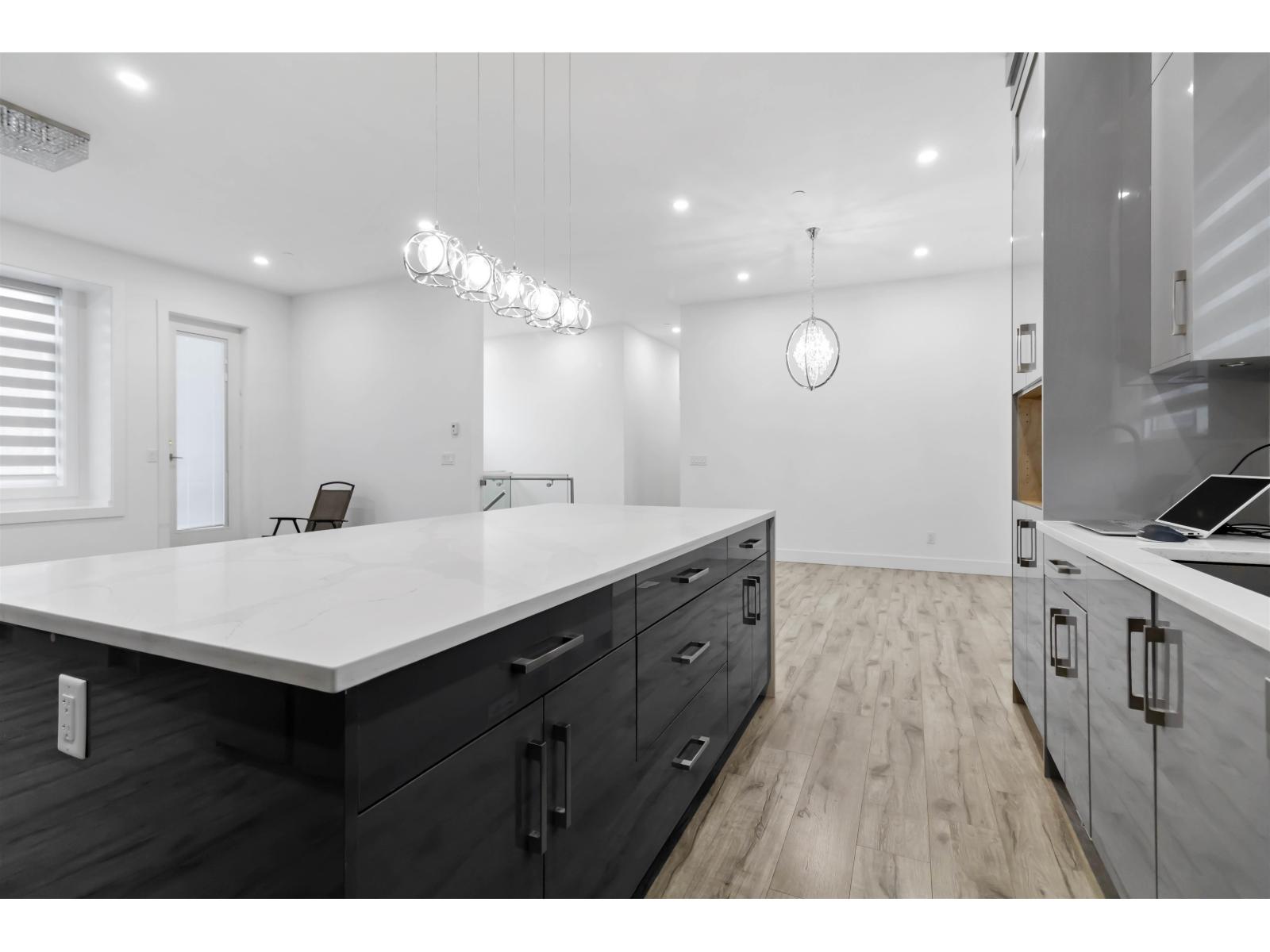 8822 Adachi Terrace, Mission, British Columbia  V4S 1A4 - Photo 7 - R3090835