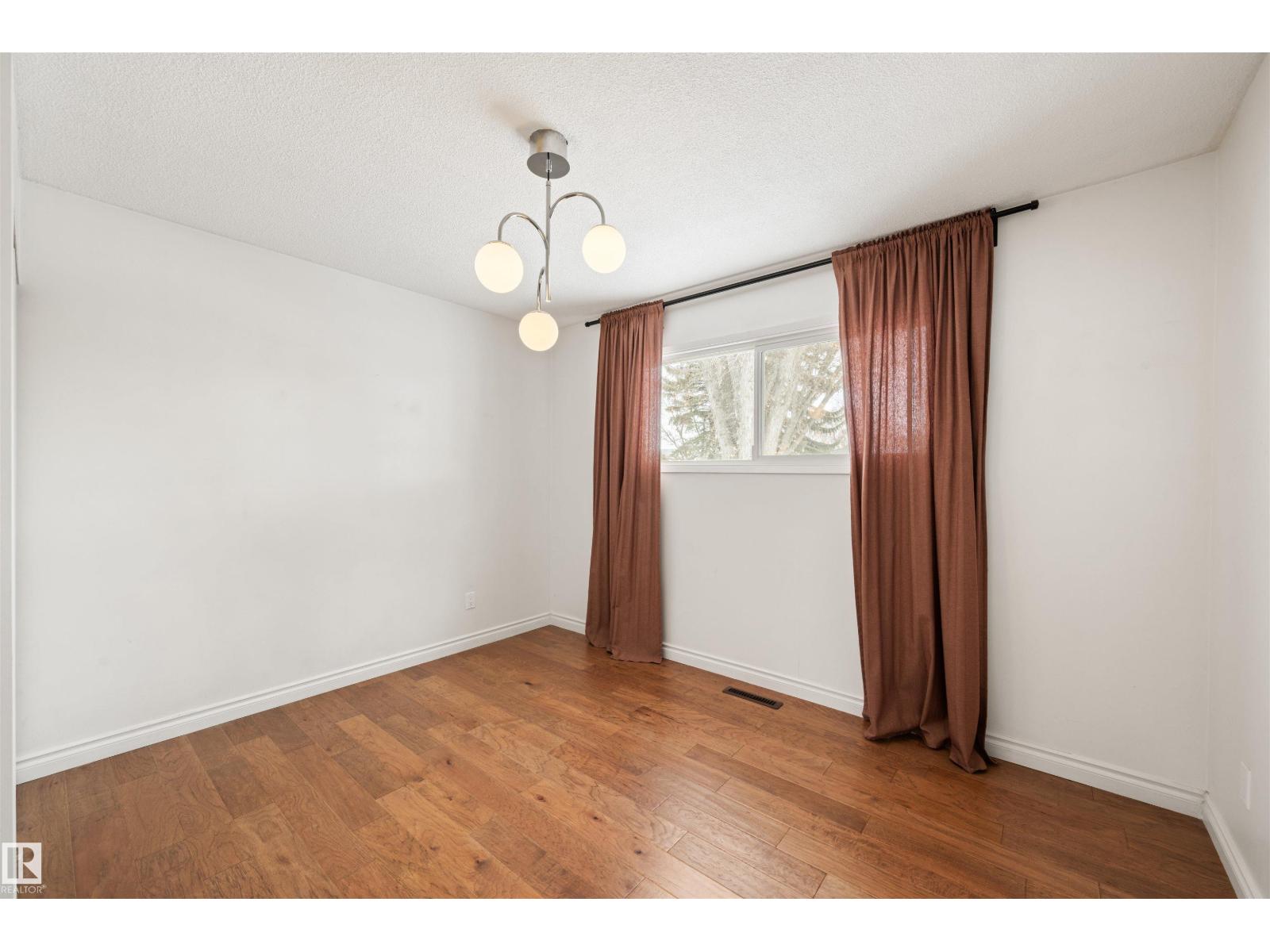 11052 151 St Nw, Edmonton, Alberta  T5P 1W3 - Photo 16 - E4476664