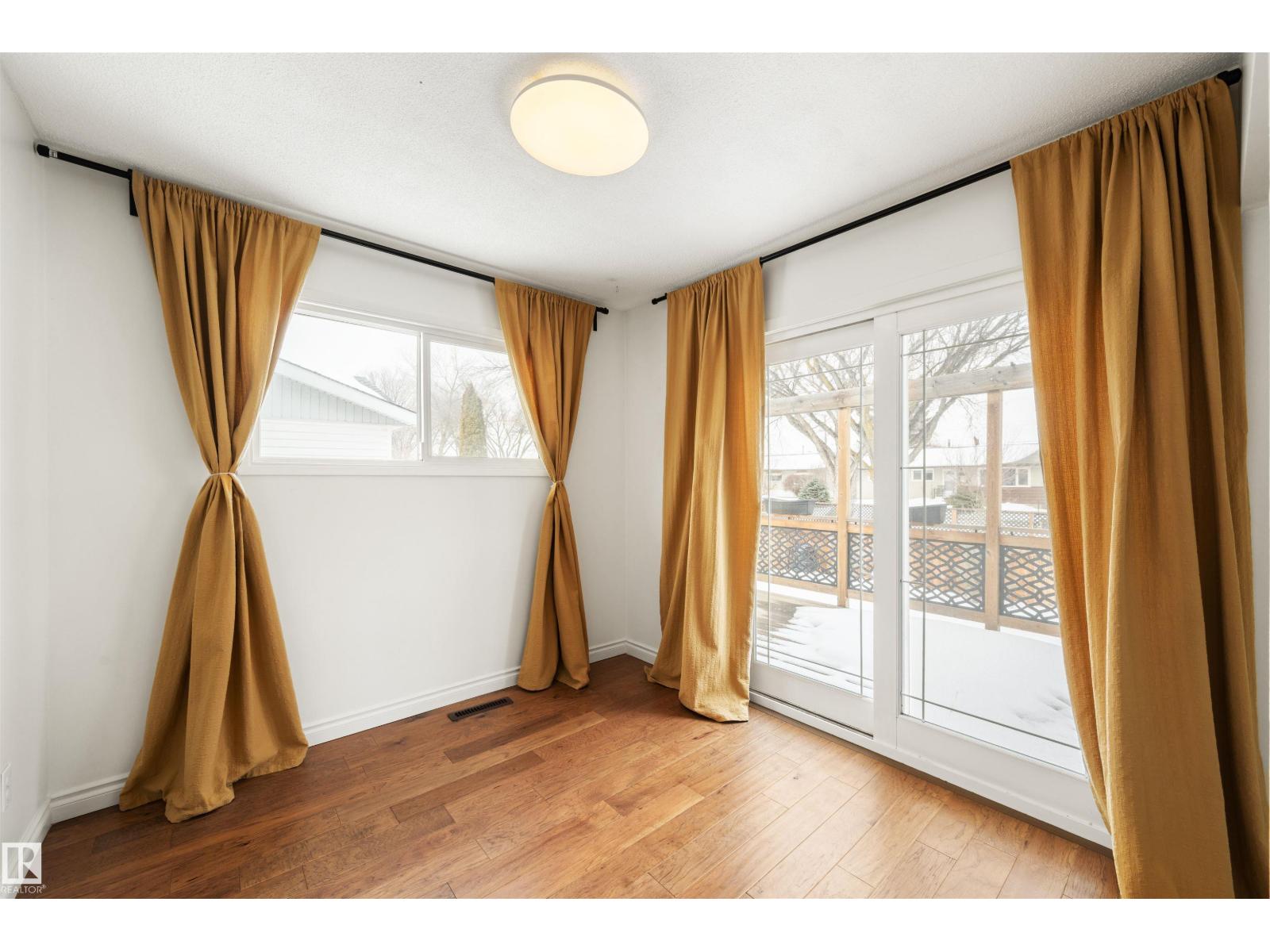 11052 151 St Nw, Edmonton, Alberta  T5P 1W3 - Photo 19 - E4476664