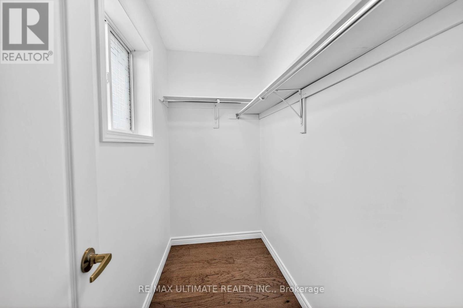 2441 Baintree Crescent, Oakville, Ontario  L6M 4W9 - Photo 23 - W12864446