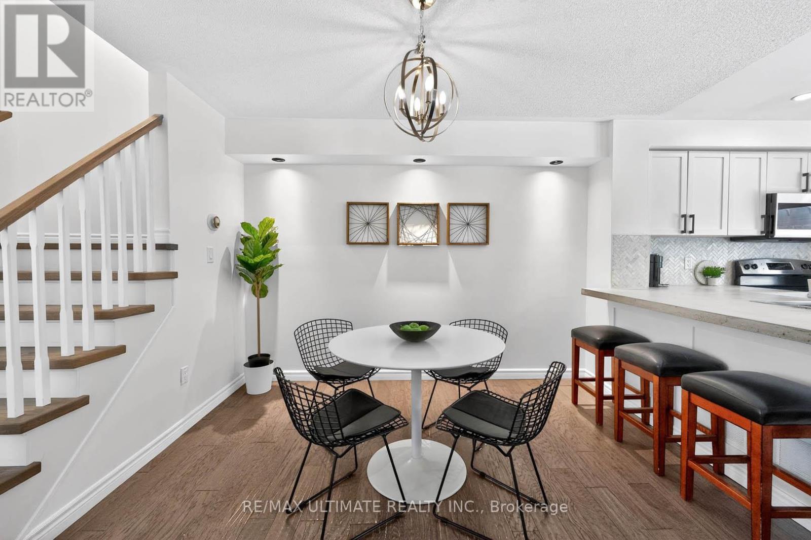 2441 Baintree Crescent, Oakville, Ontario  L6M 4W9 - Photo 7 - W12864446