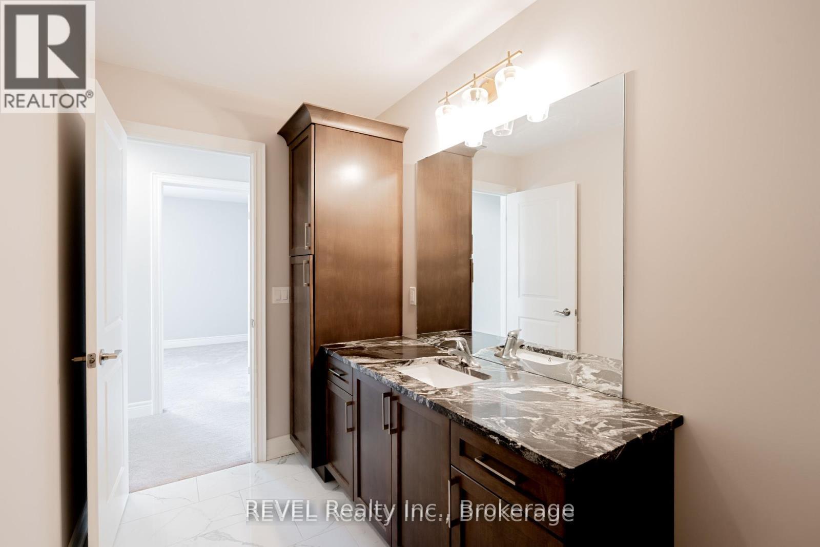 Upper Level Only - 202 Viger Drive, Welland, Ontario  L3B 5E9 - Photo 20 - X12864466