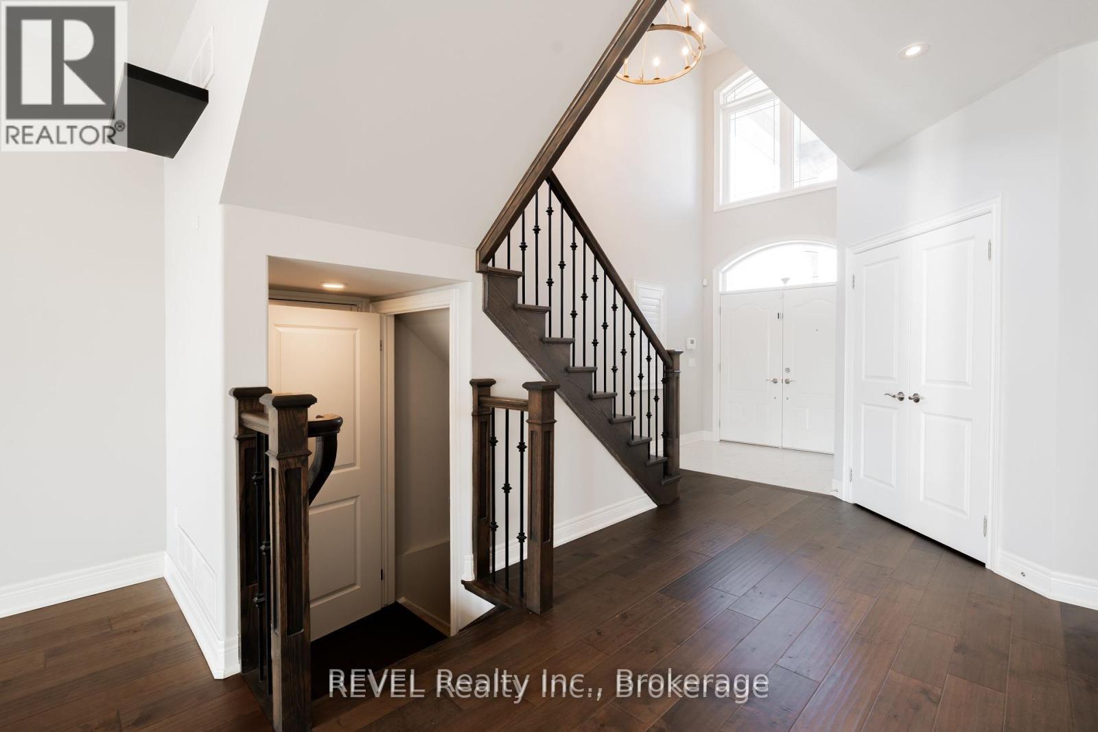 Upper Level Only - 202 Viger Drive, Welland, Ontario  L3B 5E9 - Photo 24 - X12864466