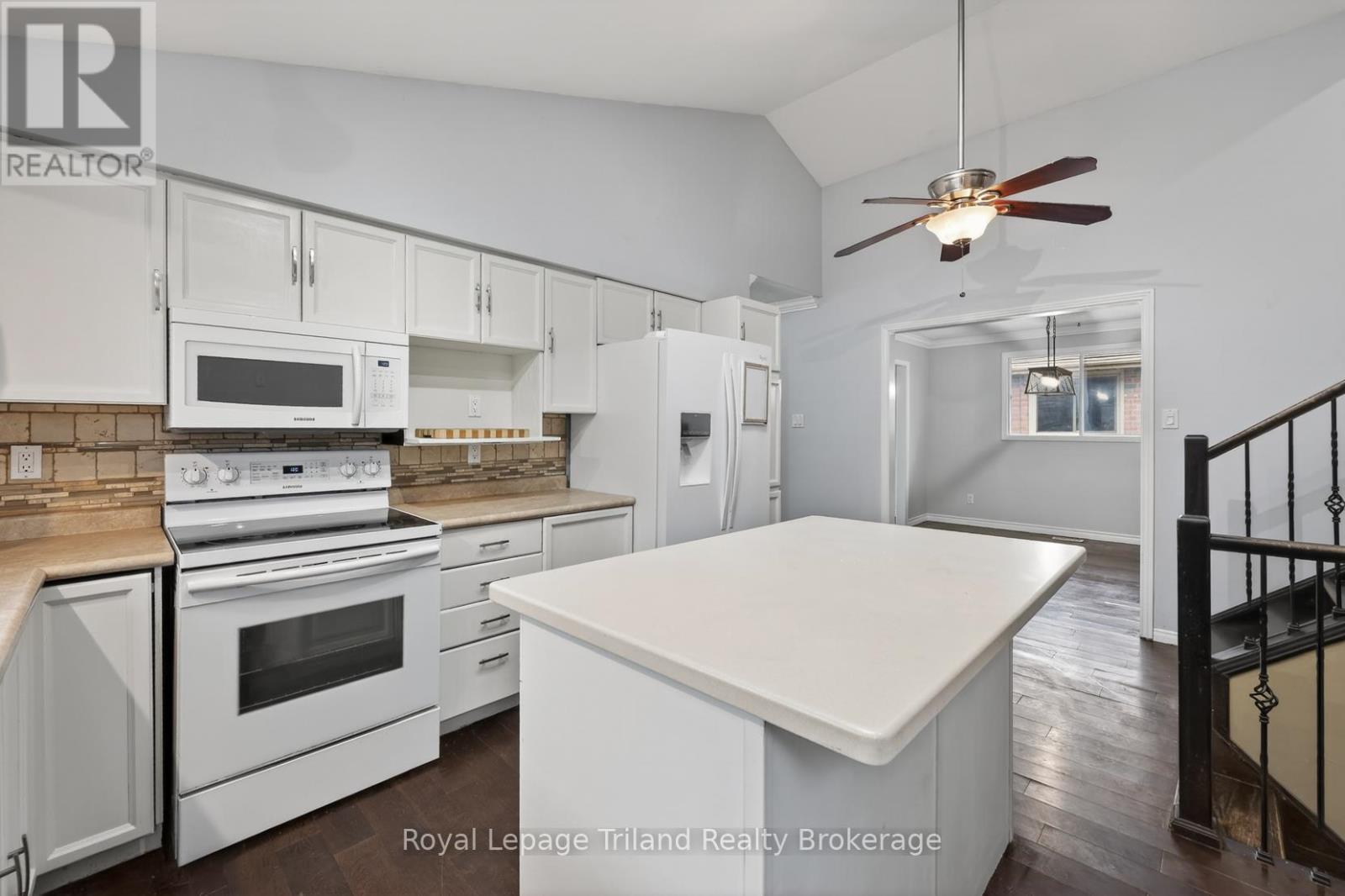 634 Classic Drive, London East, Ontario  N5W 5X6 - Photo 19 - X12864496