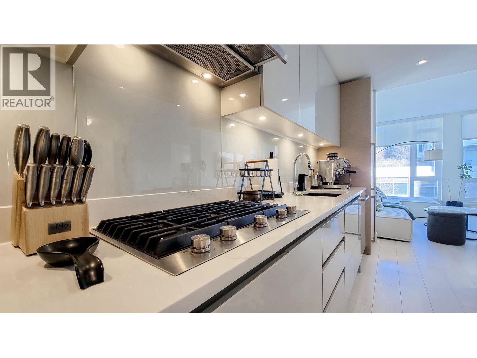 304 3538 Sawmill Crescent, Vancouver, British Columbia  V5S 0J8 - Photo 14 - R3097860