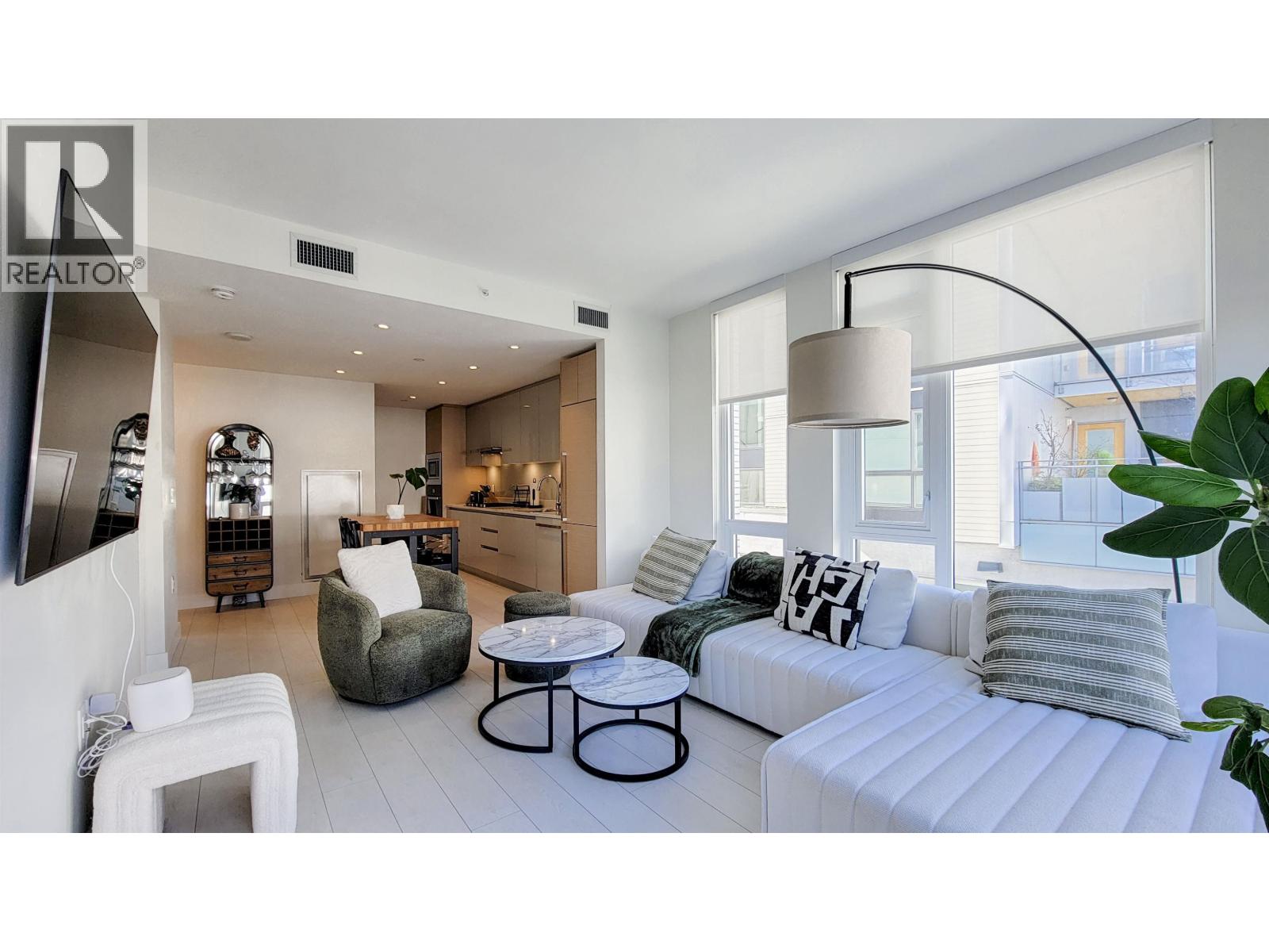 304 3538 Sawmill Crescent, Vancouver, British Columbia  V5S 0J8 - Photo 5 - R3097860