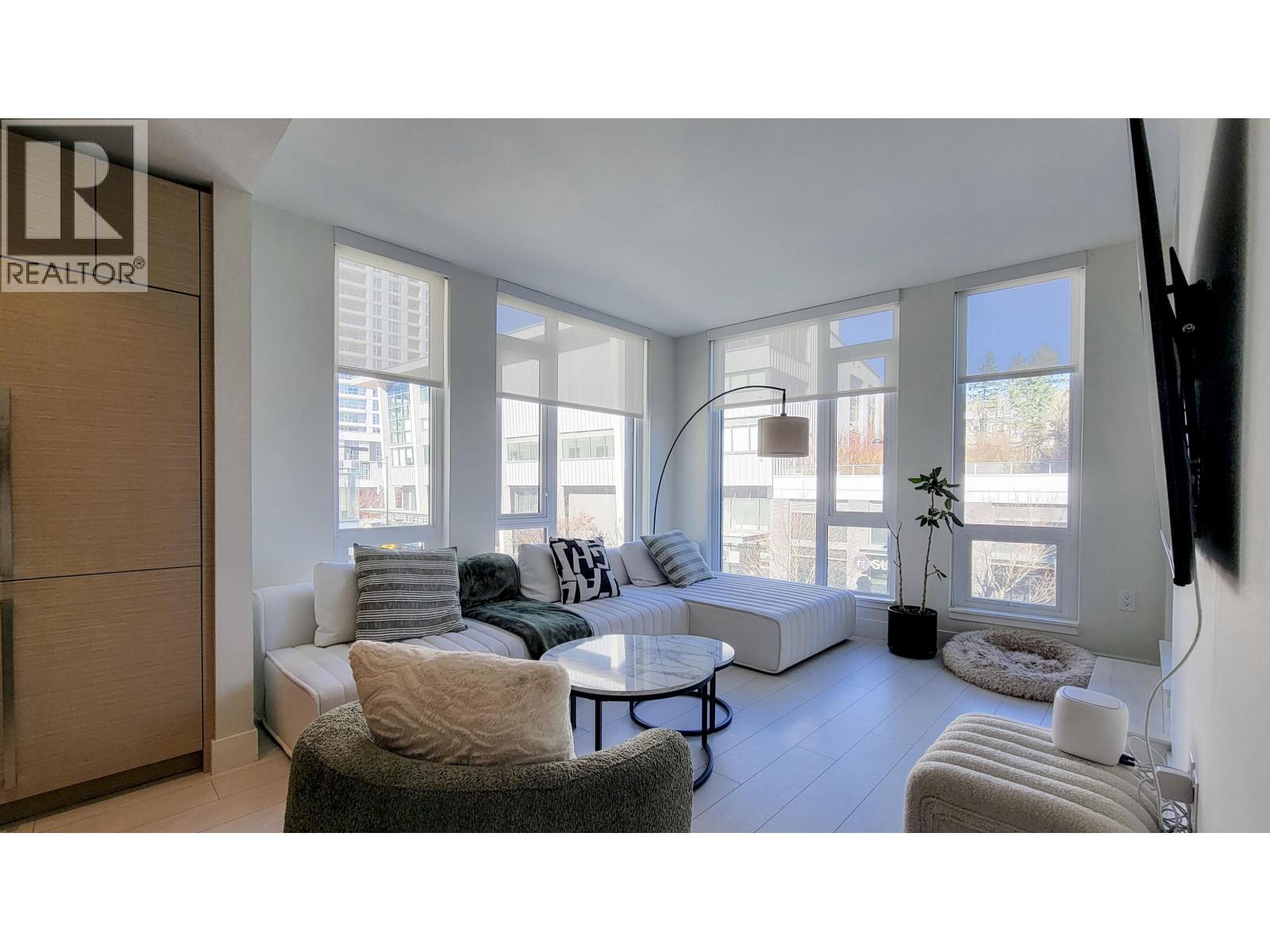 304 3538 Sawmill Crescent, Vancouver, British Columbia  V5S 0J8 - Photo 3 - R3097860