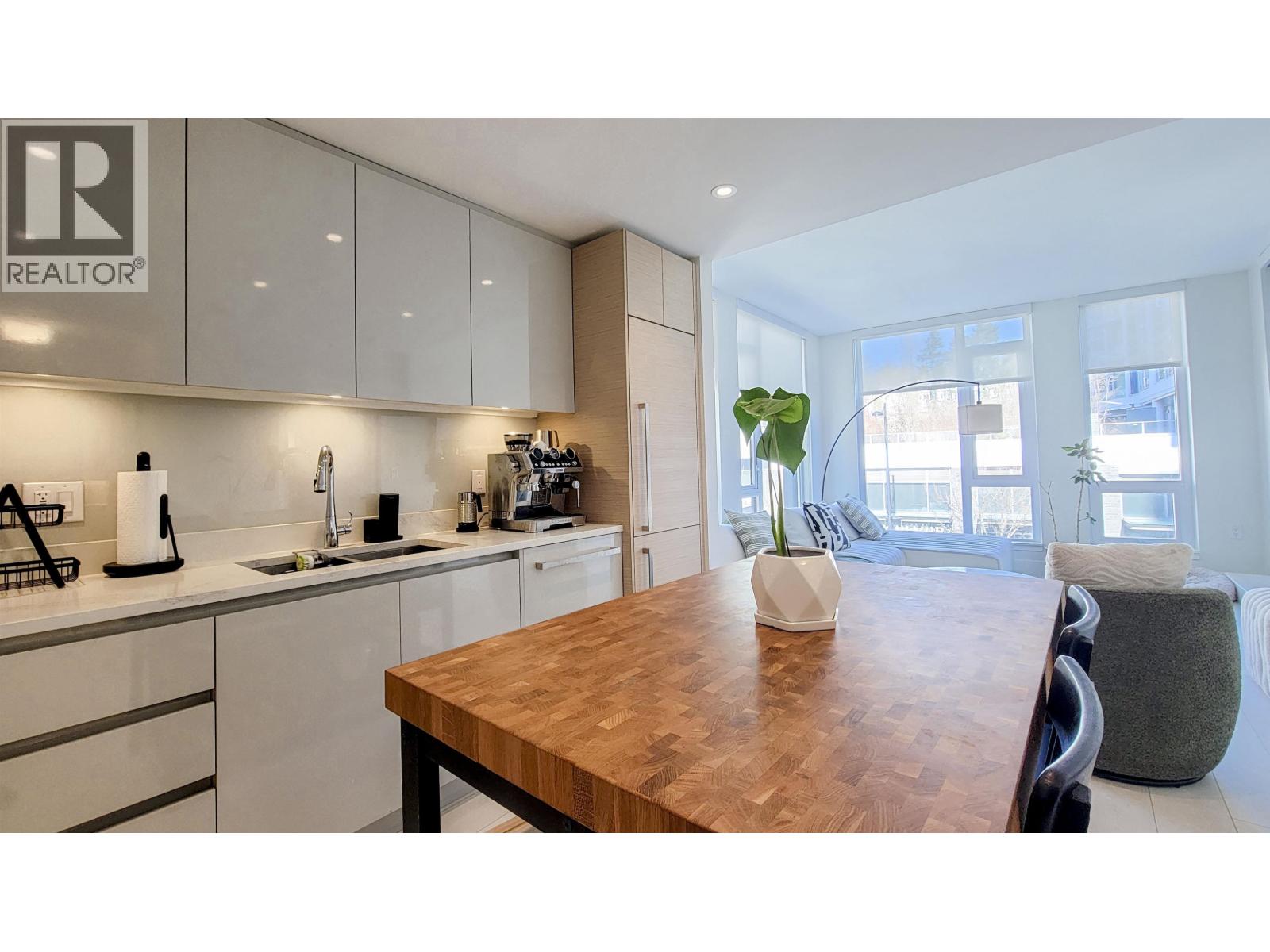 304 3538 Sawmill Crescent, Vancouver, British Columbia  V5S 0J8 - Photo 7 - R3097860