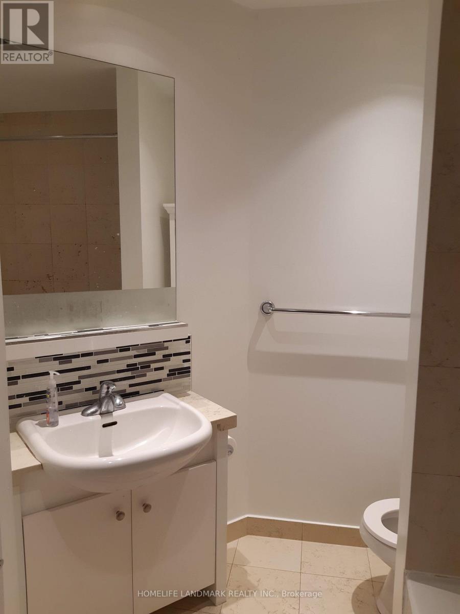 2204 - 8 York Street, Toronto, Ontario  M5J 2Y2 - Photo 11 - C12864470