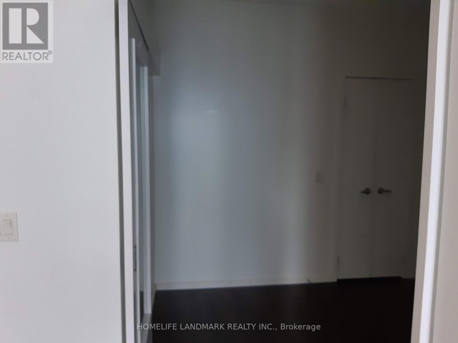 2204 - 8 York Street, Toronto, Ontario  M5J 2Y2 - Photo 7 - C12864470